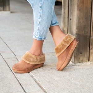 NWT ANTELOPE TOPPA SUEDE/ COGNAC
